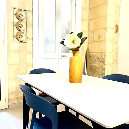 Casa Loca Intera Casa A Due Passi Da Porta San Biagio *