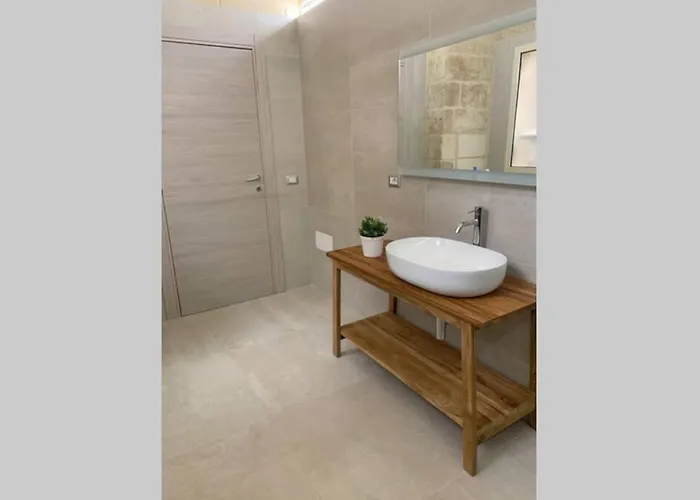 Casa Loca Intera Casa A Due Passi Da Porta San Biagio Holiday home Lecce